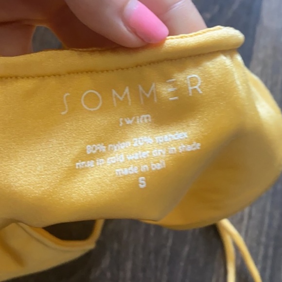 Sommer Swim Yellow Bikini - Picture 8 of 8
